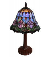 9" pink tulip with blue background table lamp.